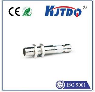Inductive analog sensor IA6-12GM50-IU-V1